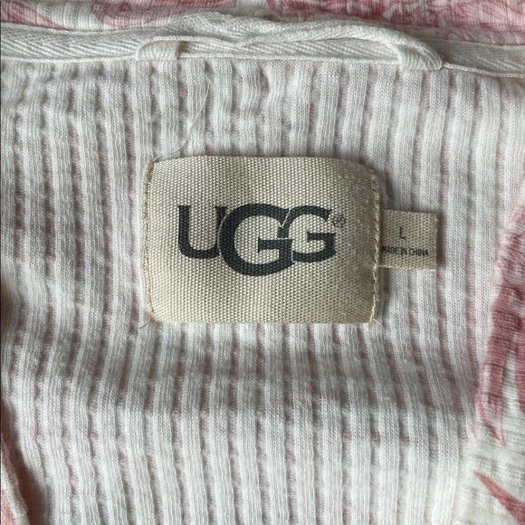 UGG Australia REAL UGG Light Pink Tropical Leaf Pattern Robe - Picture 11 of 16